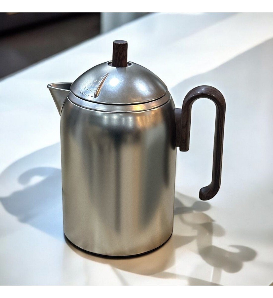 ترمس أليس كلاسيكي فاخر بيد خشب ــ نيكل مطفي بني ــ 0.30 لتر