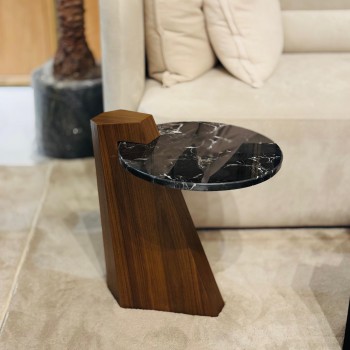 طاولة جانبية ساسينو -  رخام قاعده خشب 40×40×50سم (منتج تفصيل)