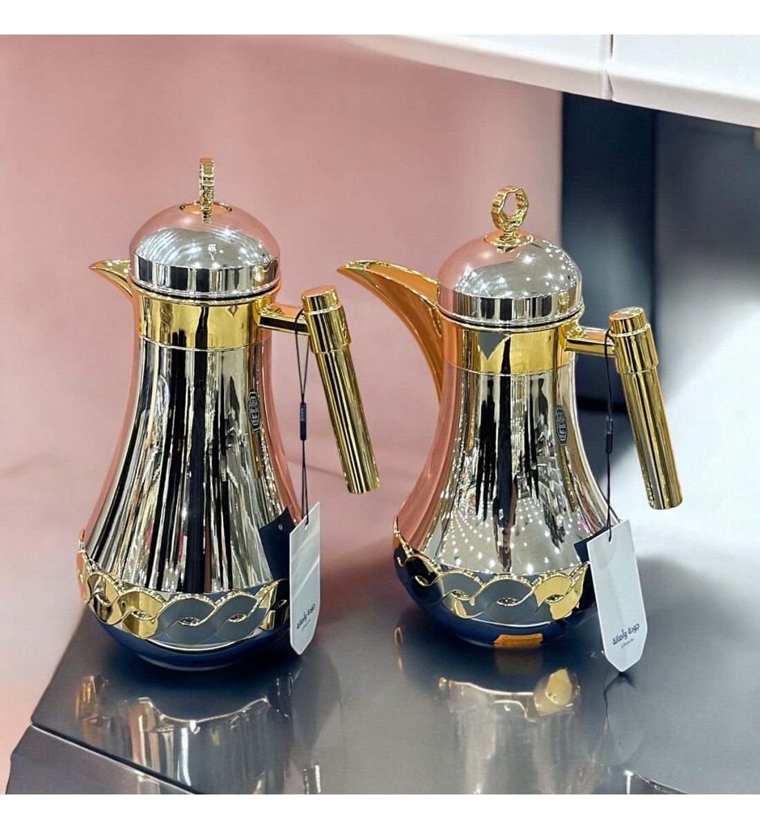 طقم ترمس فضي ذهبي 2قطع طقم ترمس فضي ذهبي 2قطع