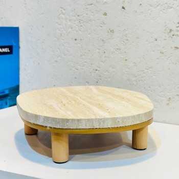 صينية تقديم  من الحجر الجيري بقاعده خشب  مقاس26×26×8سم 