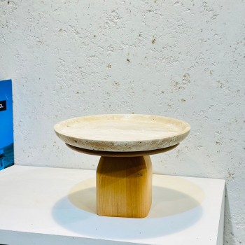 صينية تقديم  من الحجر الجيري بقاعده خشب  مقاس25×25×17سم 