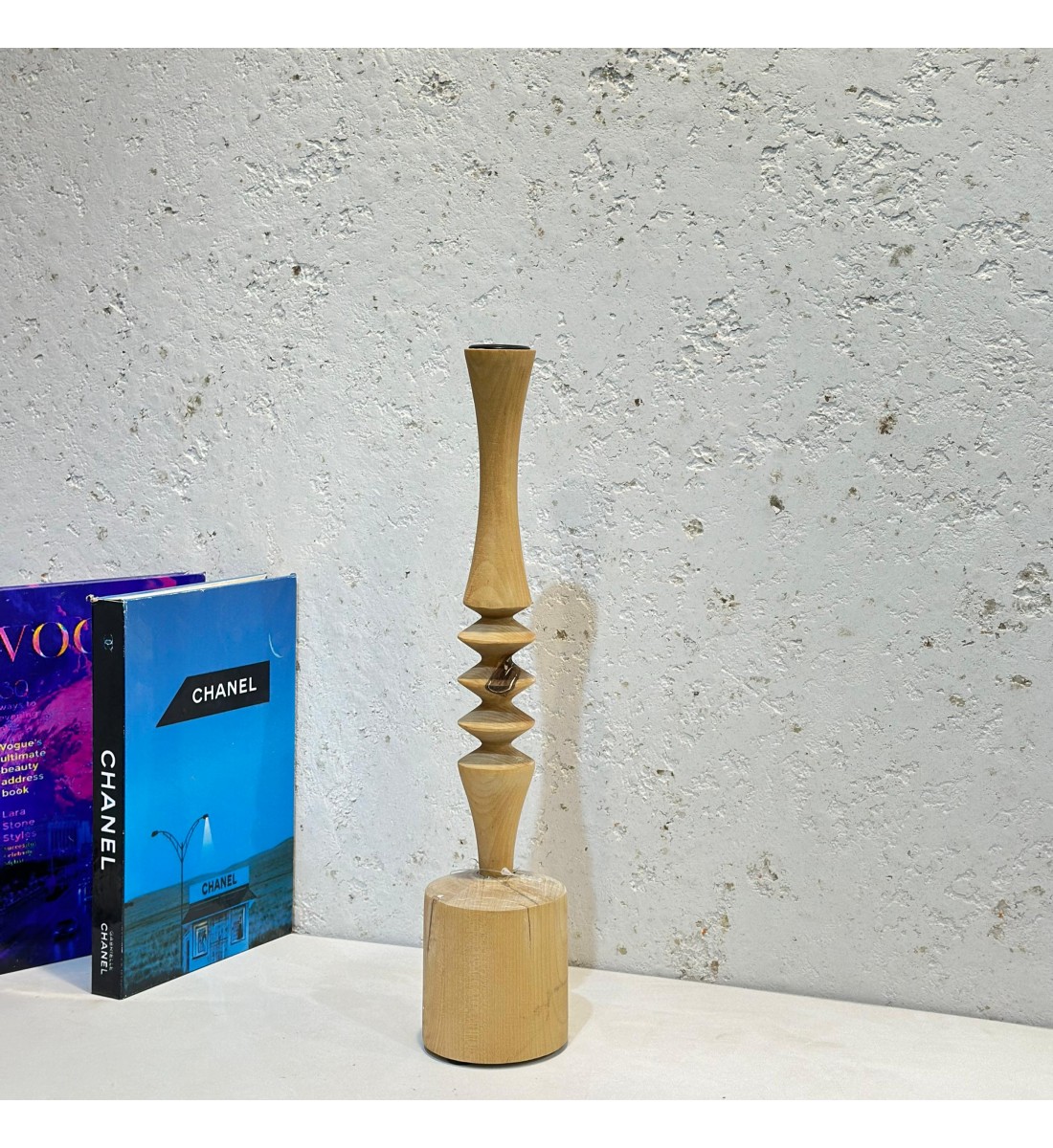 شمعدان خشب تصميم انيق 35×3×3سم 