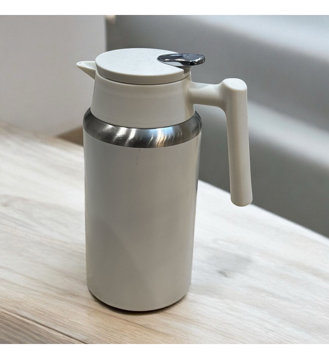 ترمس استيل ابيض سعة 1200 مل