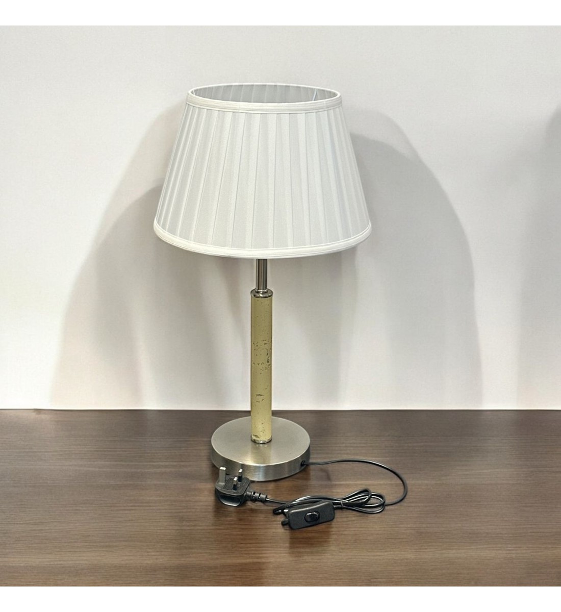 ابجورة بتصميم انيق ومميز 60سم ابجورة بتصميم انيق ومميز 60سم