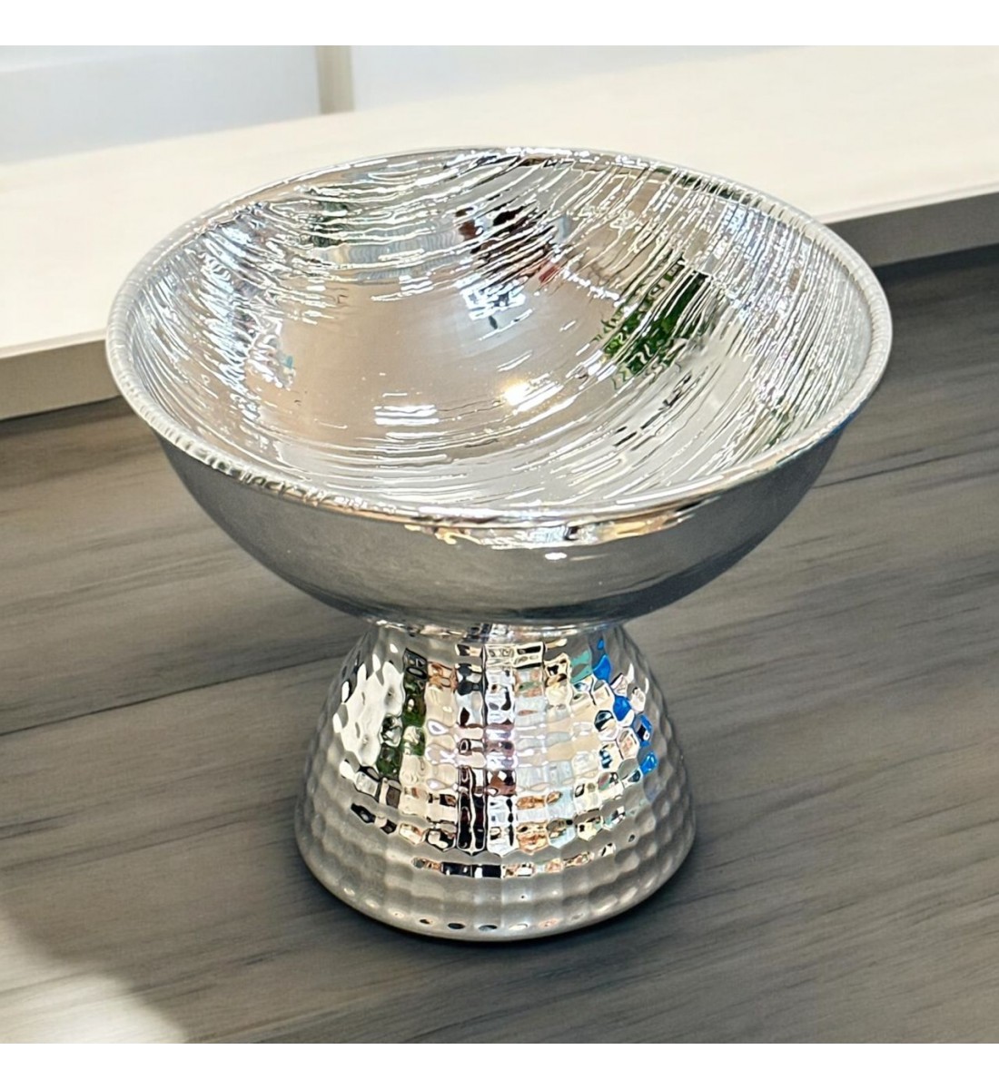 صحن تقديم بقاعدة استانلس استيل18×18×15سم صحن تقديم بقاعدة استانلس استيل18×18×15سم