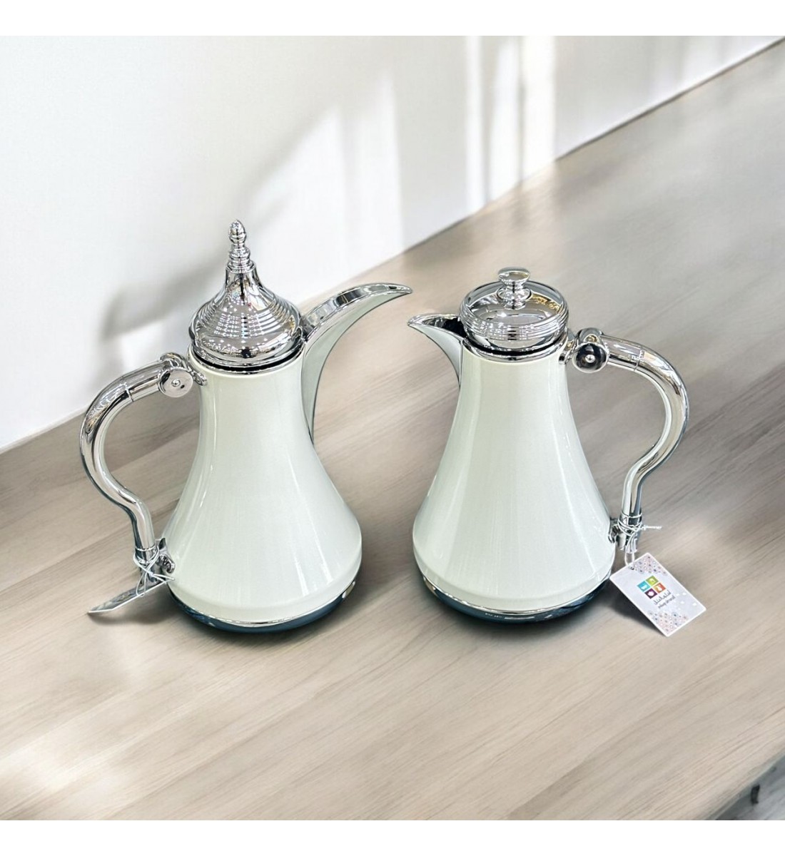 2-piece white chrome tea and coffee thermos set