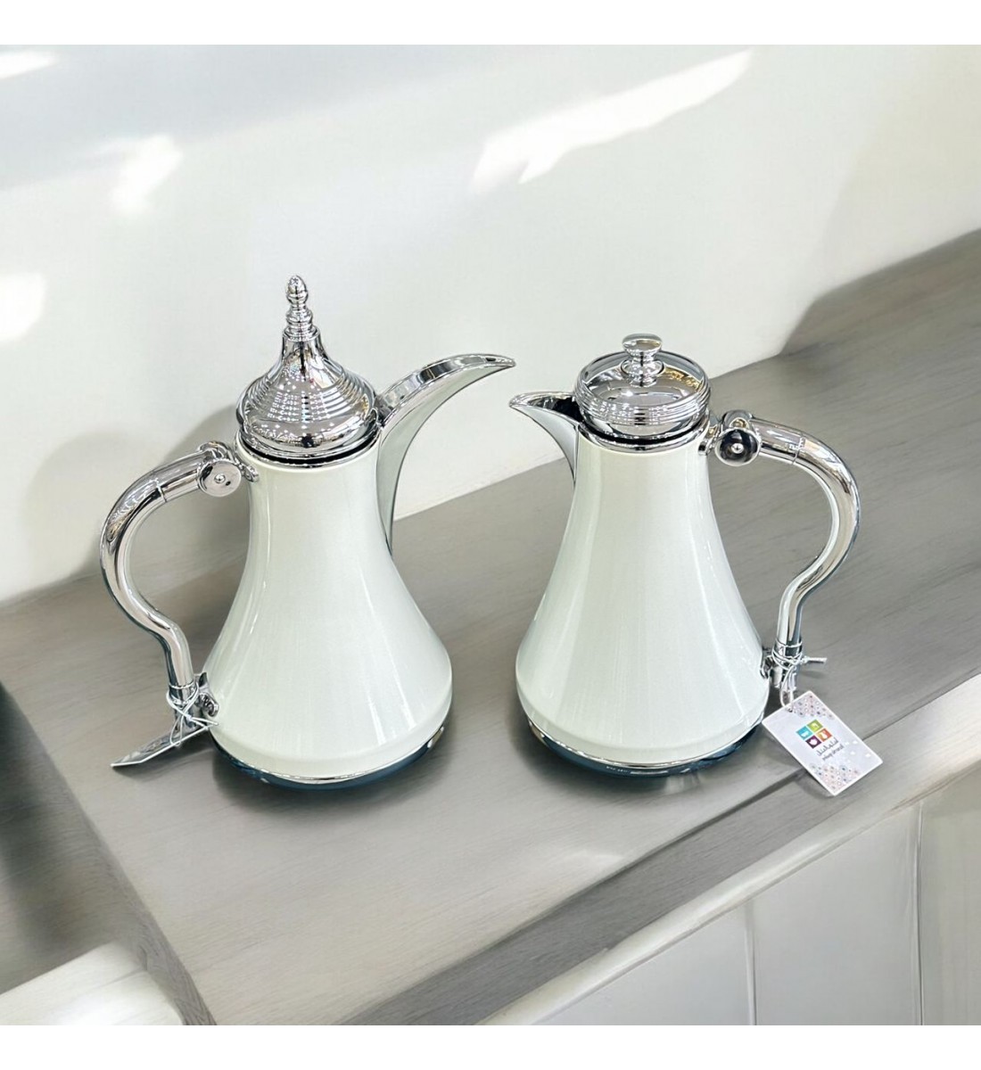 2-piece white chrome tea and coffee thermos set