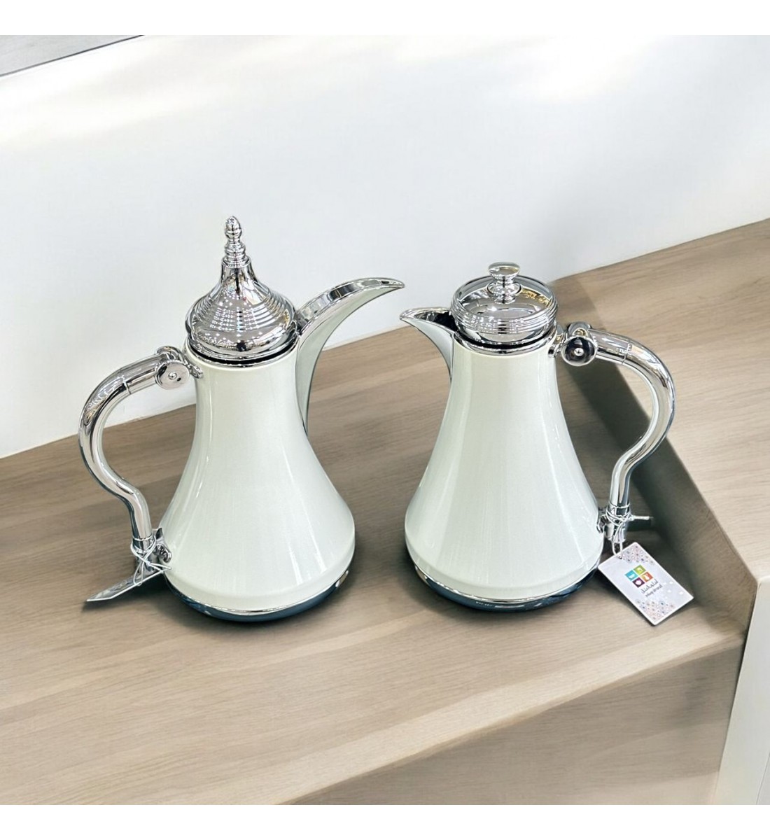 2-piece white chrome tea and coffee thermos set