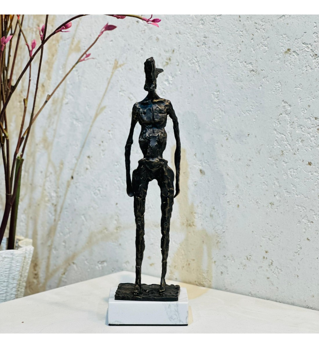 زينة ديكور بتصميم نحت  تجريدي قاعده رخام  -33×10×8سم