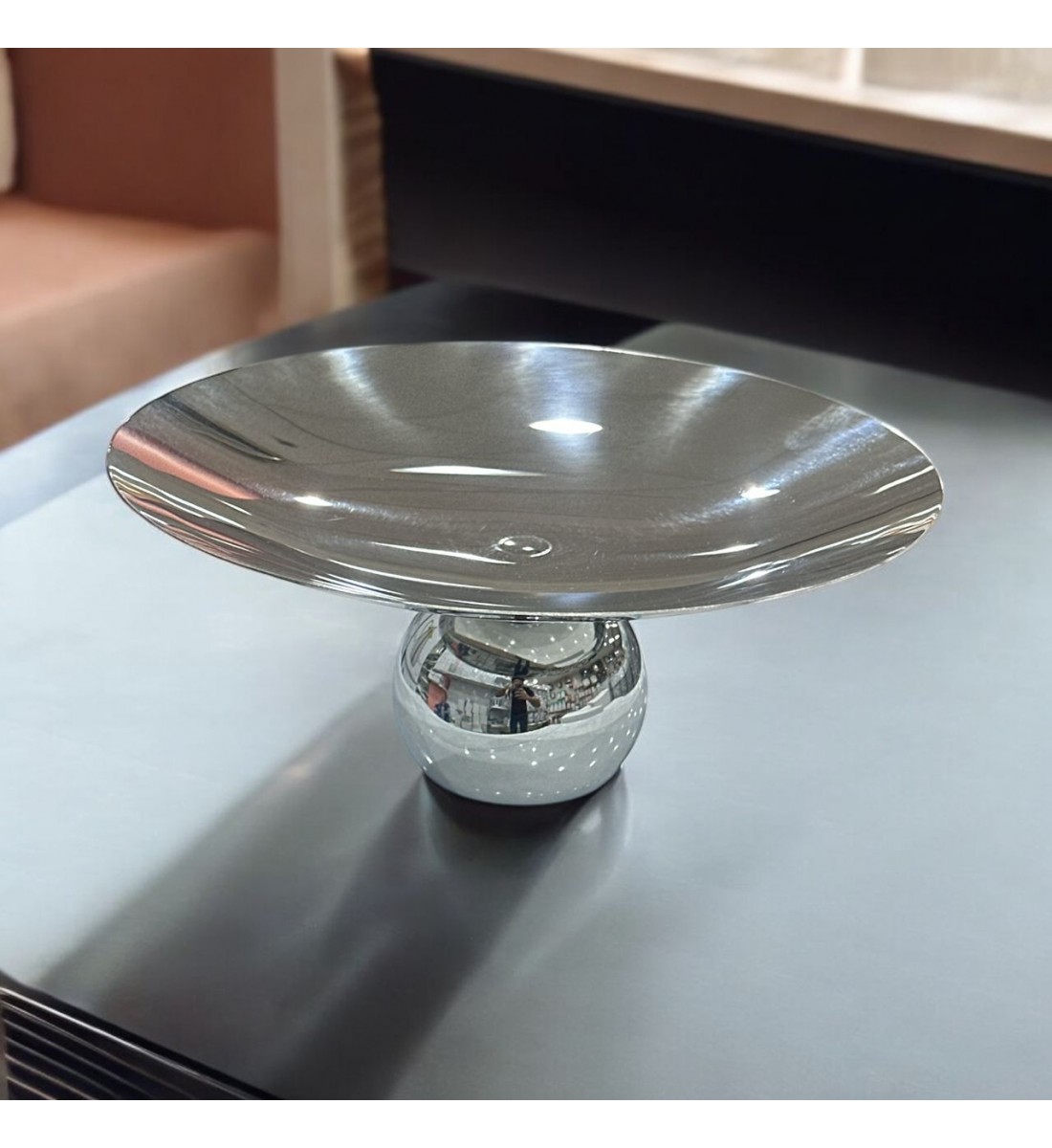 Stainless steel serving plate and base size 26×26×11cm