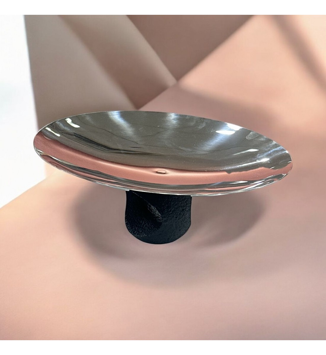 Stainless steel serving plate and base size 32×32×13cm