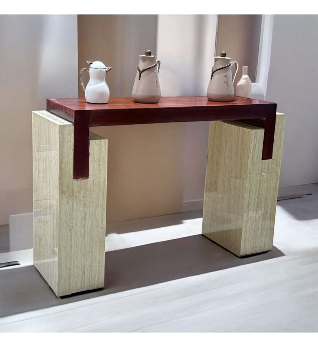 Alternative entrance marble surface alternative marble beige on brown 140 x 40 x 90 cm (custom product)