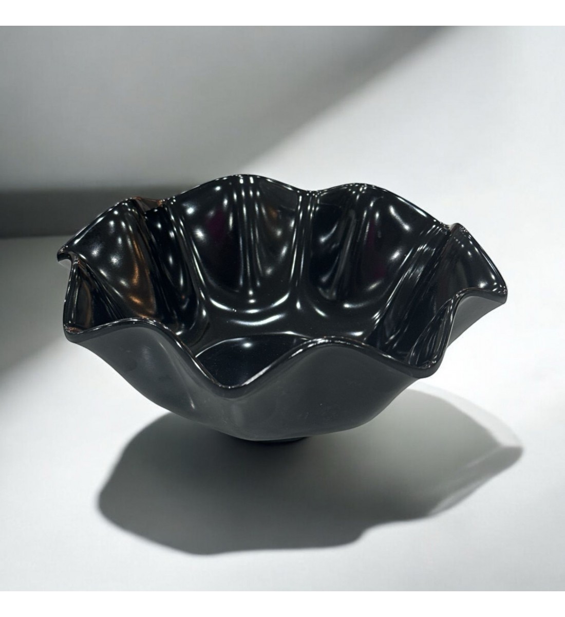 Plastic serving bowl 20x20x10cm