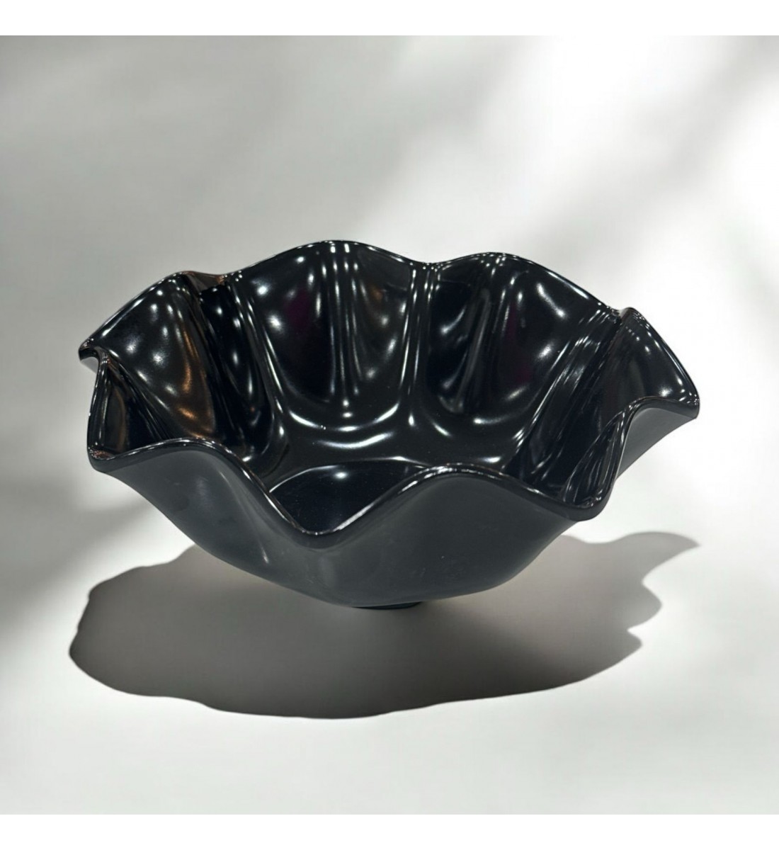 Plastic serving bowl 20x20x10cm