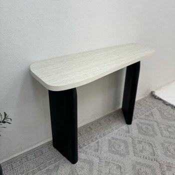 طاولة  مدخل سطح  بديل الرخام ملمس ناعم قاعده خشب لون اسود