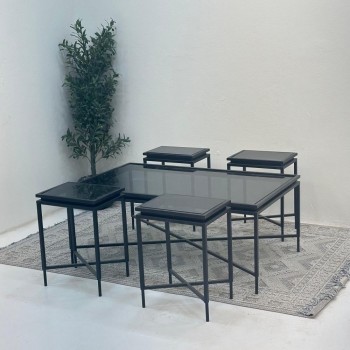 طقم طاولات 5قطع سطح زجاج قاعدة حديدلون اسود