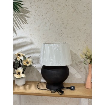 ابجورة بتصميم انيق ومميز 55سم 