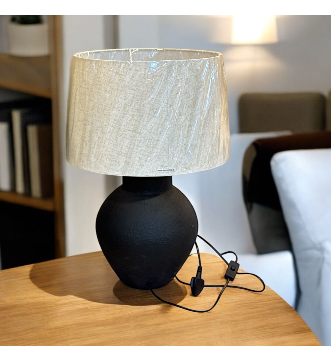 ابجورة بتصميم انيق ومميز 60سم 