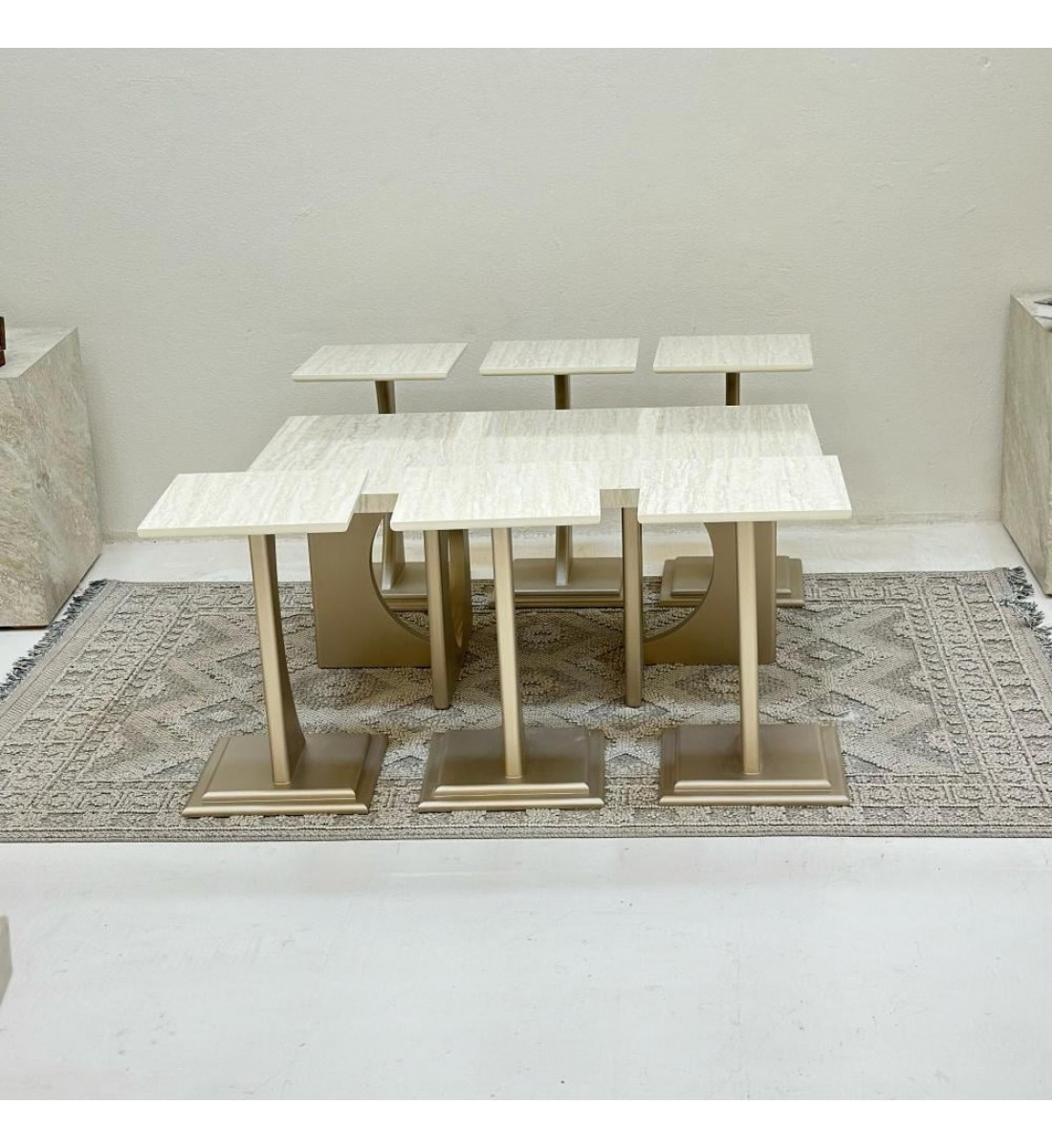 طقم طاولات 7قطع سطح بديل الرخام قاعده خشب لون مكس