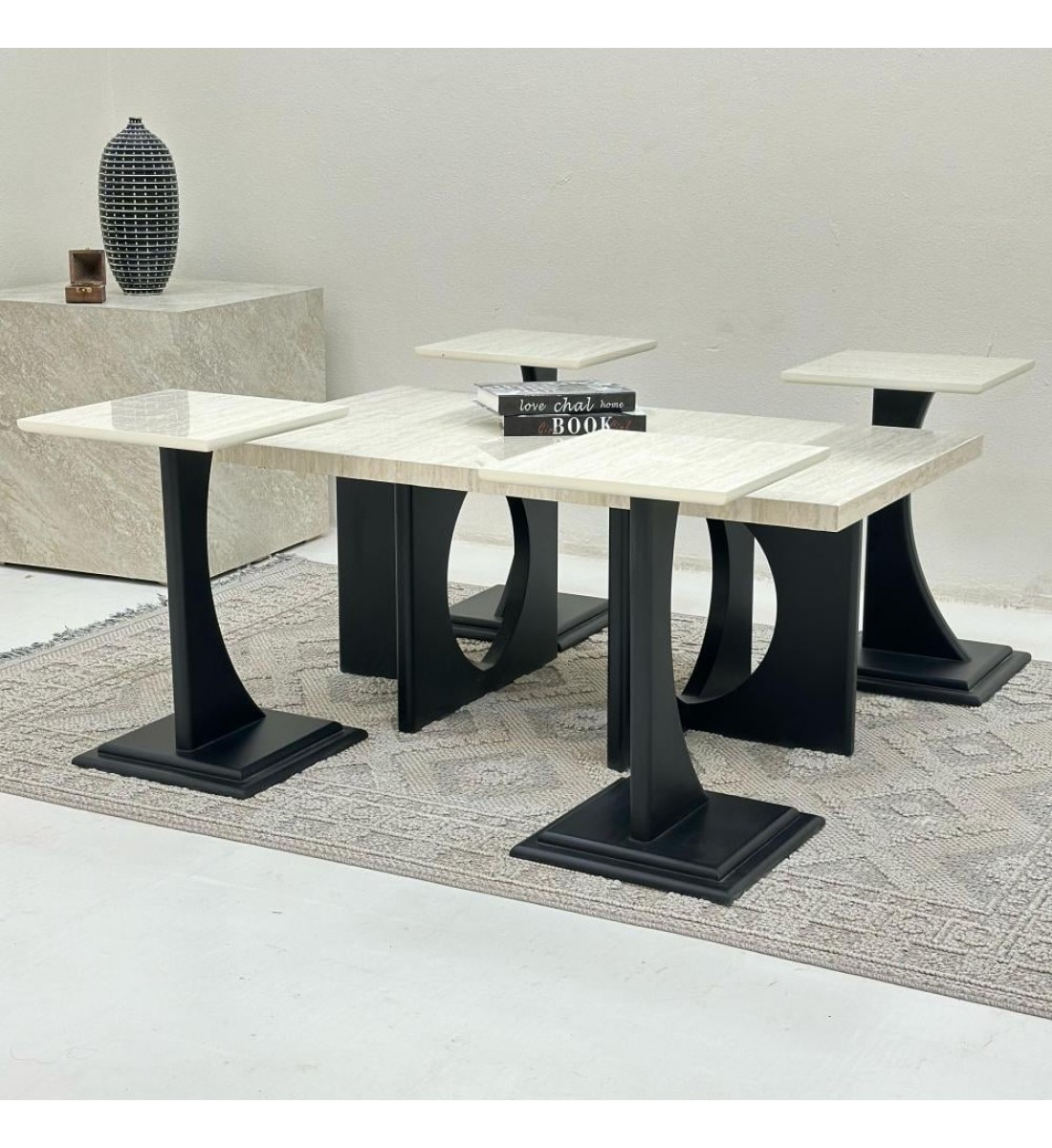 طقم طاولات 5قطع سطح بديل الرخام  ناعم قاعده خشب لون اسود 
