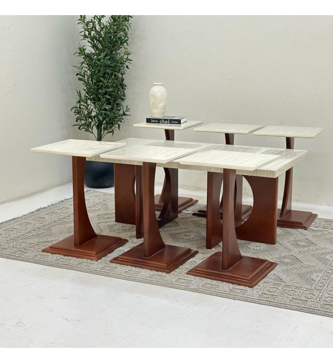طقم طاولات 7قطع سطح  ناعم  بديل الرخام قاعده خشب لون بني