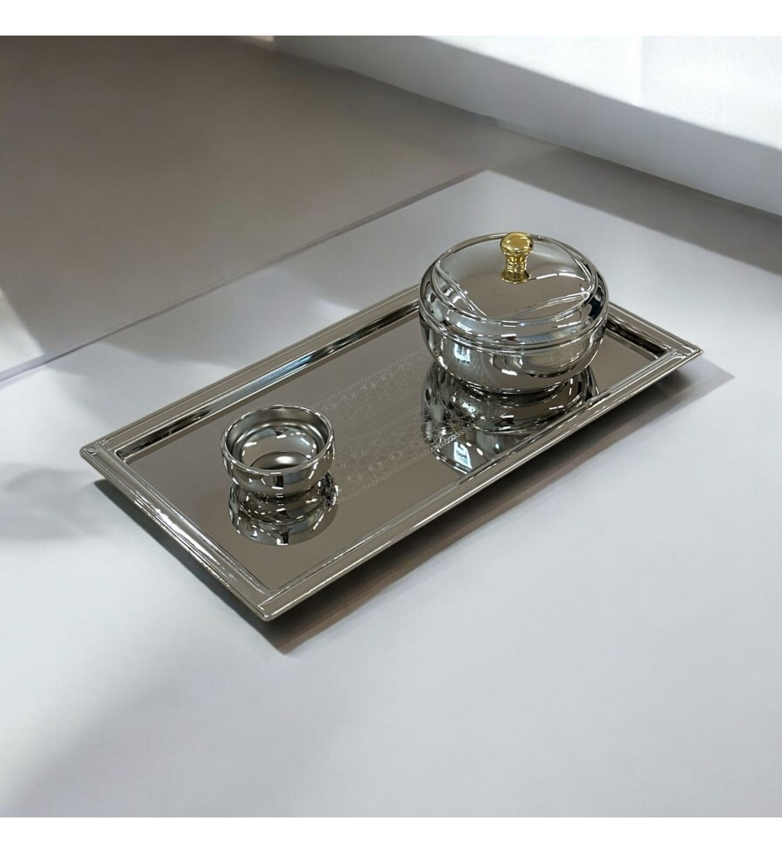 طقم تابسي وتمر انيق وعصري 