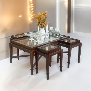 طقم طاولات 5قطع سطح زجاج والجوز الطبيعي قاعده خشب