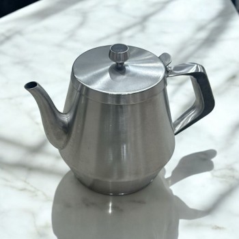 ابريق أستانلس أستيل 18/8 جودة عالية 1.3لتر