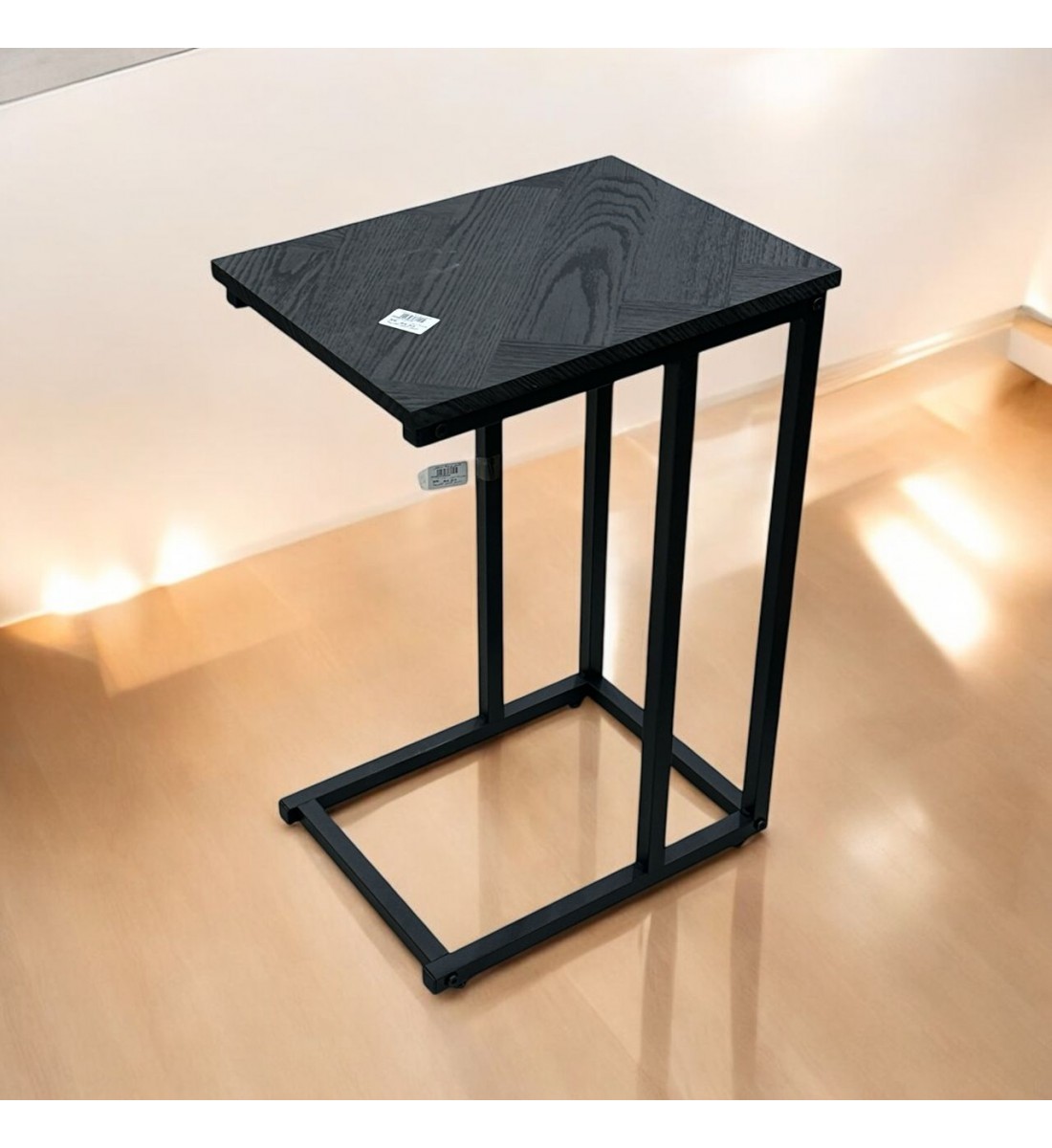 طاولة جانبية خشب اسود من هوم كارفينج -60×30×40سم طاولة جانبية خشب اسود من هوم كارفينج -60×30×40سم