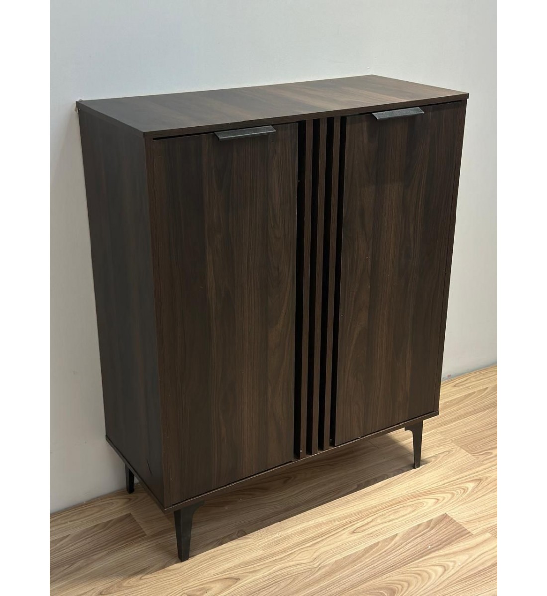 جزامه احذيه خشبيه توفر لك مساحة لتنظيم الأحذية ومتعددة الاستخدام والتخزين مناسبة لمدخل المنزل وغرفة المعيشة65×34×94سم جزامه احذيه خشبيه توفر لك مساحة لتنظيم الأحذية ومتعددة الاستخدام والتخزين مناسبة لمدخل المنزل وغرفة المعيشة65×34×94سم