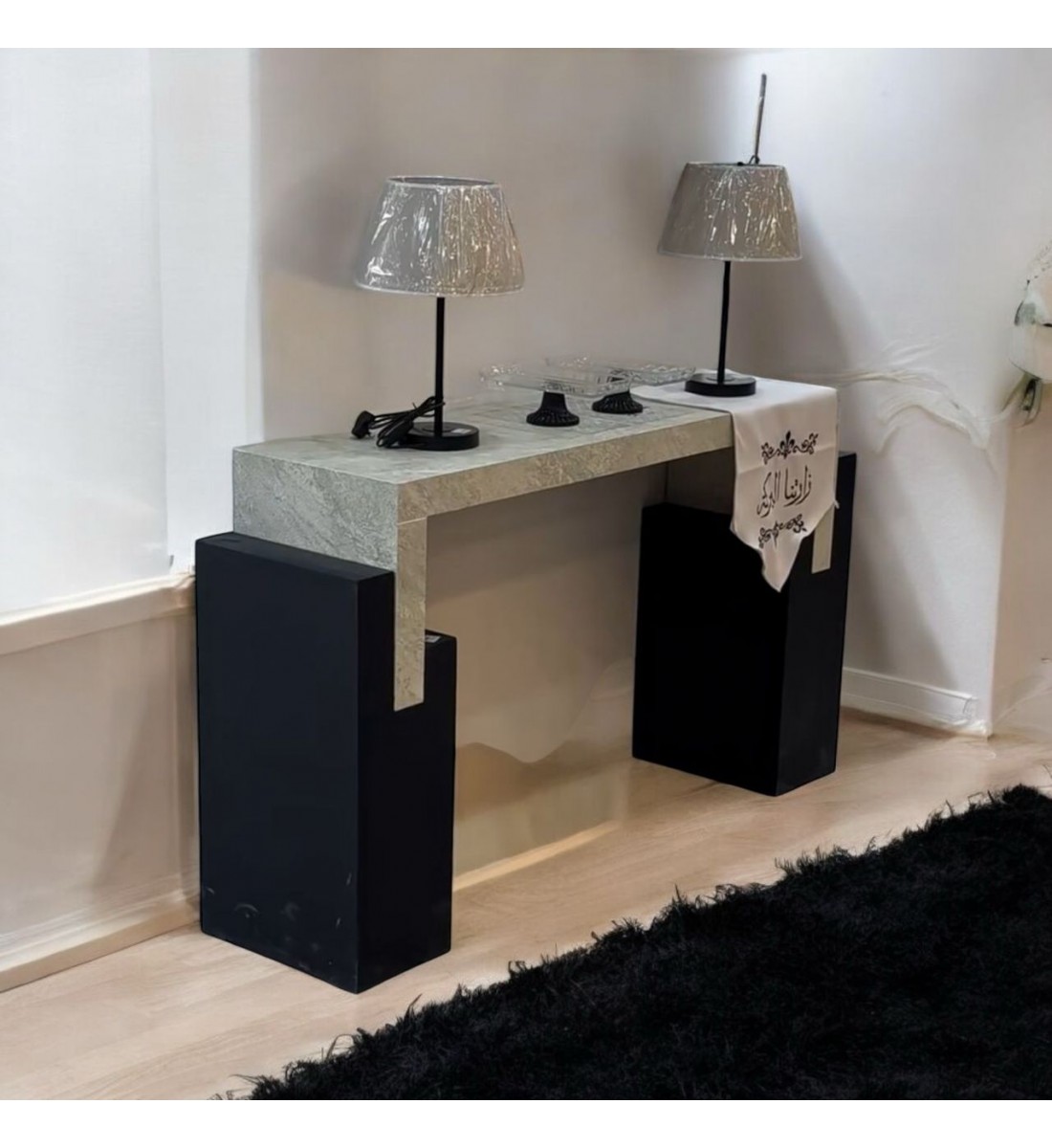 مدخل بديل رخام سطح بديل الرخام بيج  علي اسود 140×40×90سم (منتج تفصيل ) 