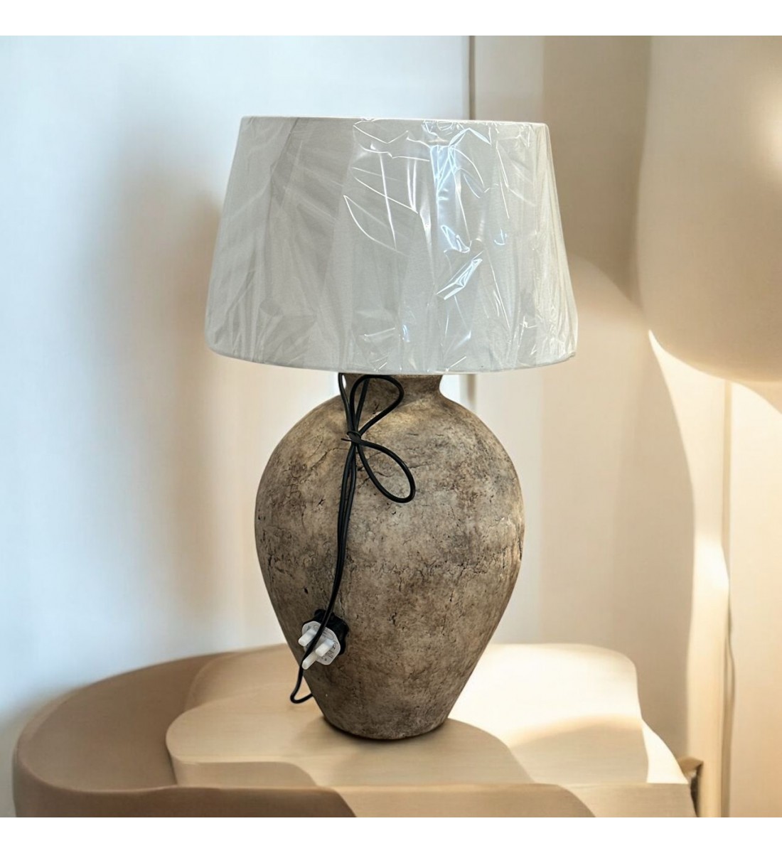 ابجورة بتصميم انيق ومميز 69سم 