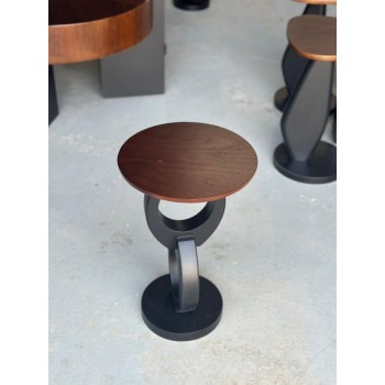 طقم طاولات 5قطع سطح قشرة الجوز قاعده خشب