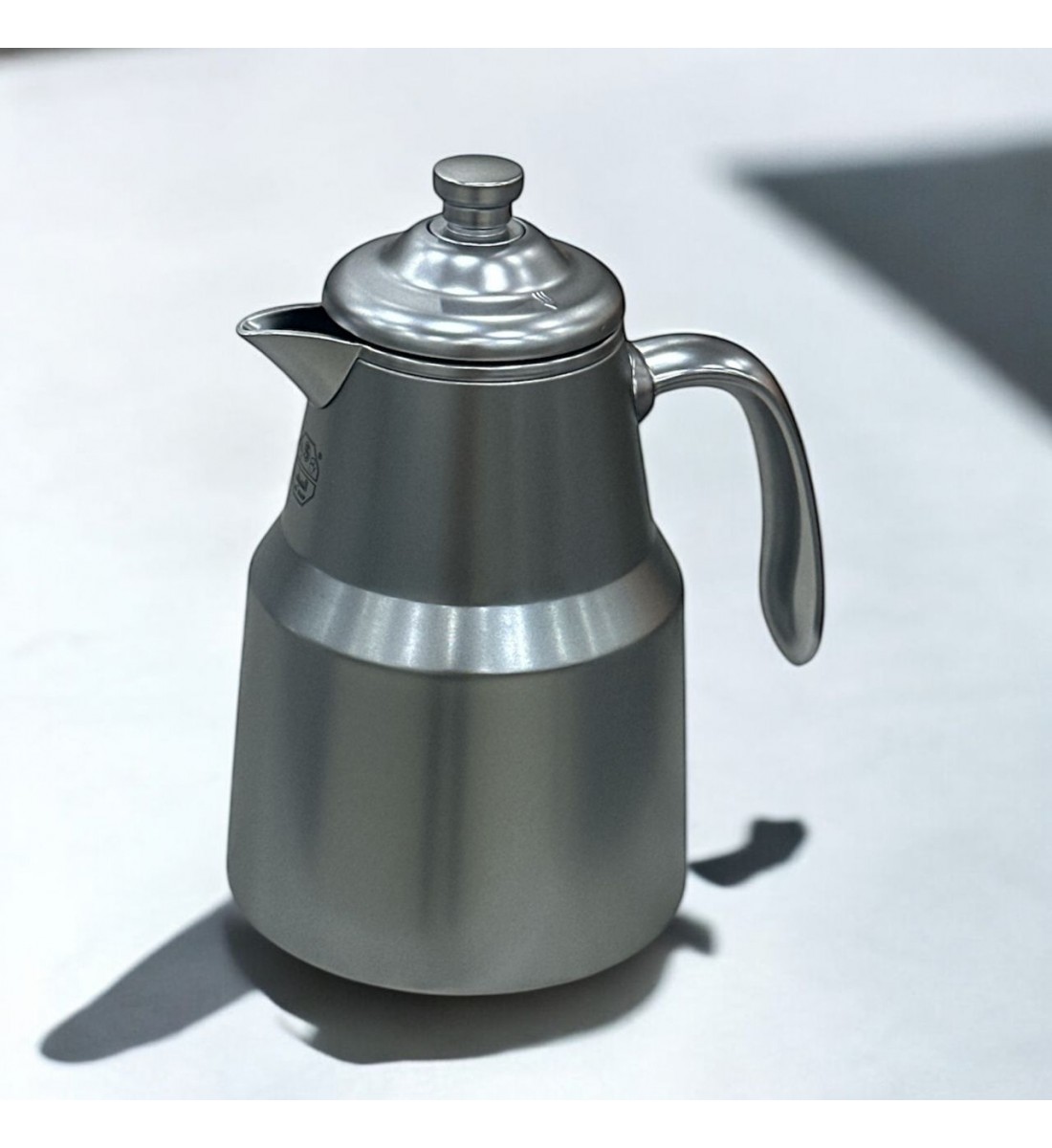 ترمس شهد أنيق ومميز استيل ــ كروم مطفي ــ 0.65 لتر ترمس شهد أنيق ومميز استيل ــ كروم مطفي ــ 0.65 لتر