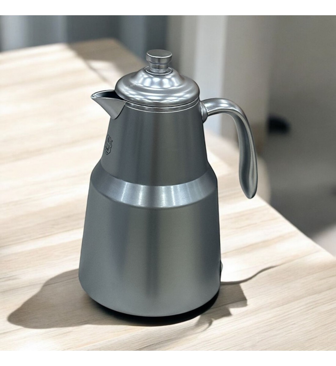 ترمس شهد أنيق ومميز استيل ــ كروم مطفي ــ 1لتر ترمس شهد أنيق ومميز استيل ــ كروم مطفي ــ 1لتر