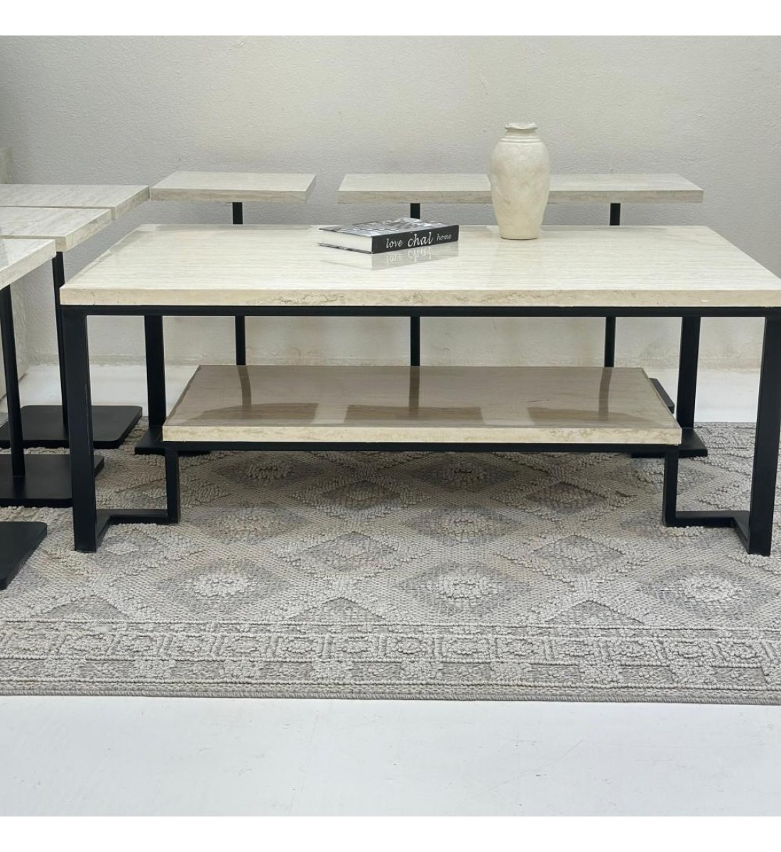 طقم طاولات تقديم دورين 7قطع سطح بديل رخام قاعده حديد لون اسود طقم طاولات تقديم دورين 7قطع سطح بديل رخام قاعده حديد لون اسود