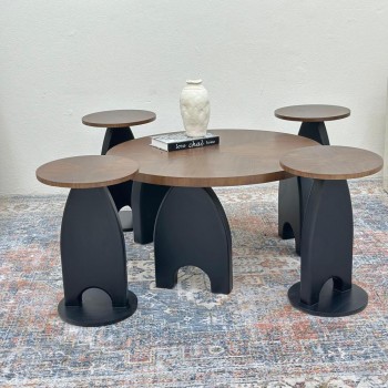 طقم طاولات 5قطع سطح قشرة الجوز قاعده خشب لون اسود