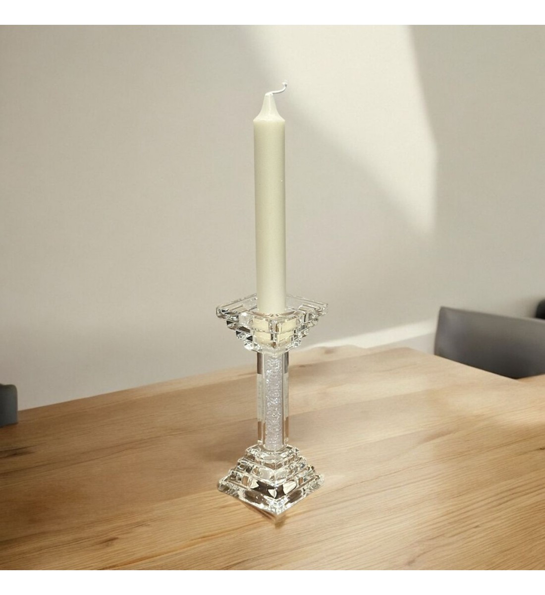 شمعدان كرستال تصميم انيق15×6×6سم 