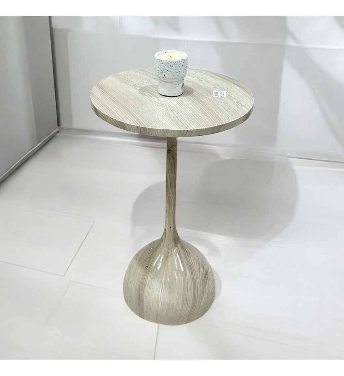 طاولة خدمة سطح خشب بيج مخطط  مقاس 35×35×55سم 