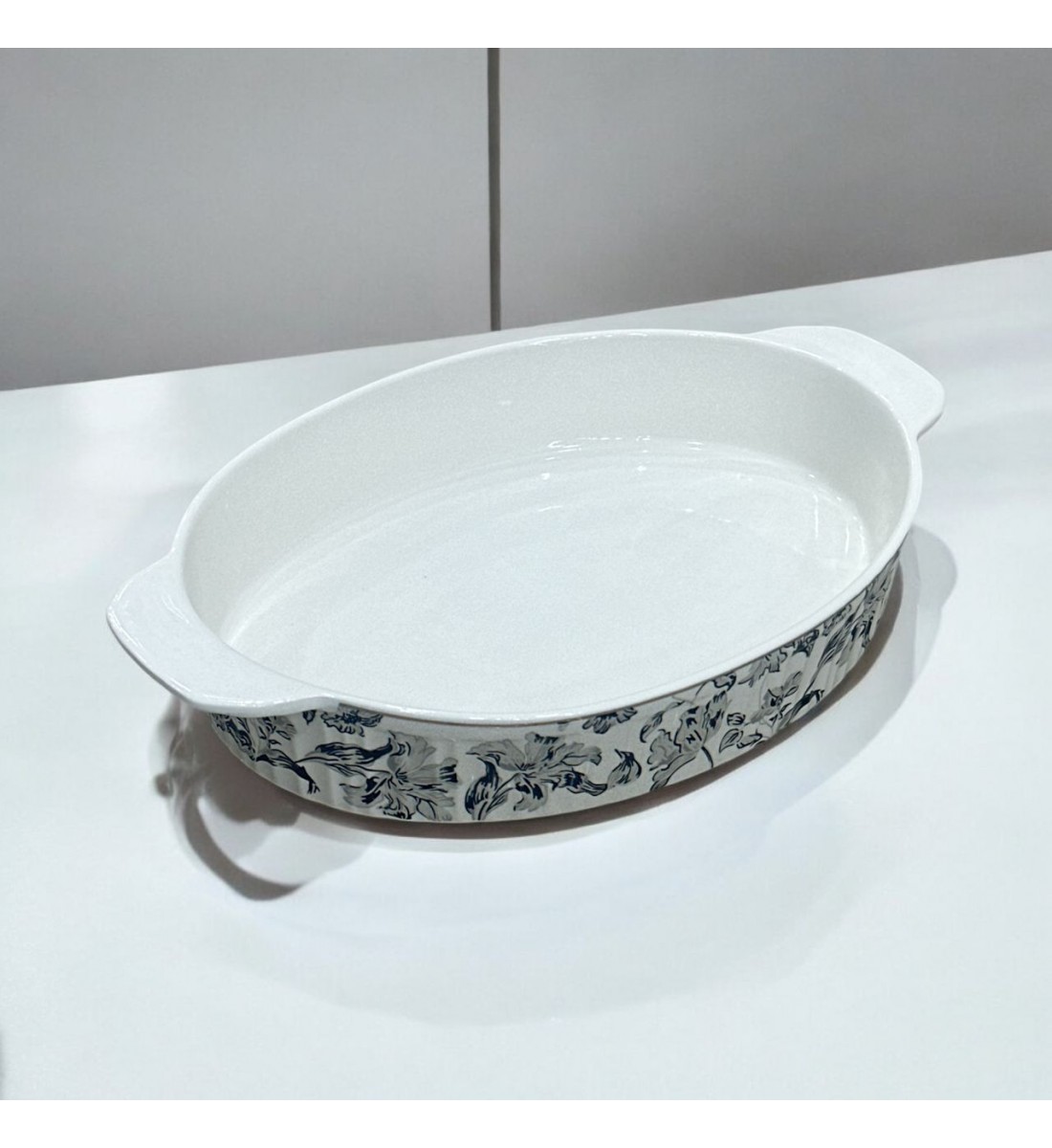 Blue rose oven tray 36 x 20 x 6 cm