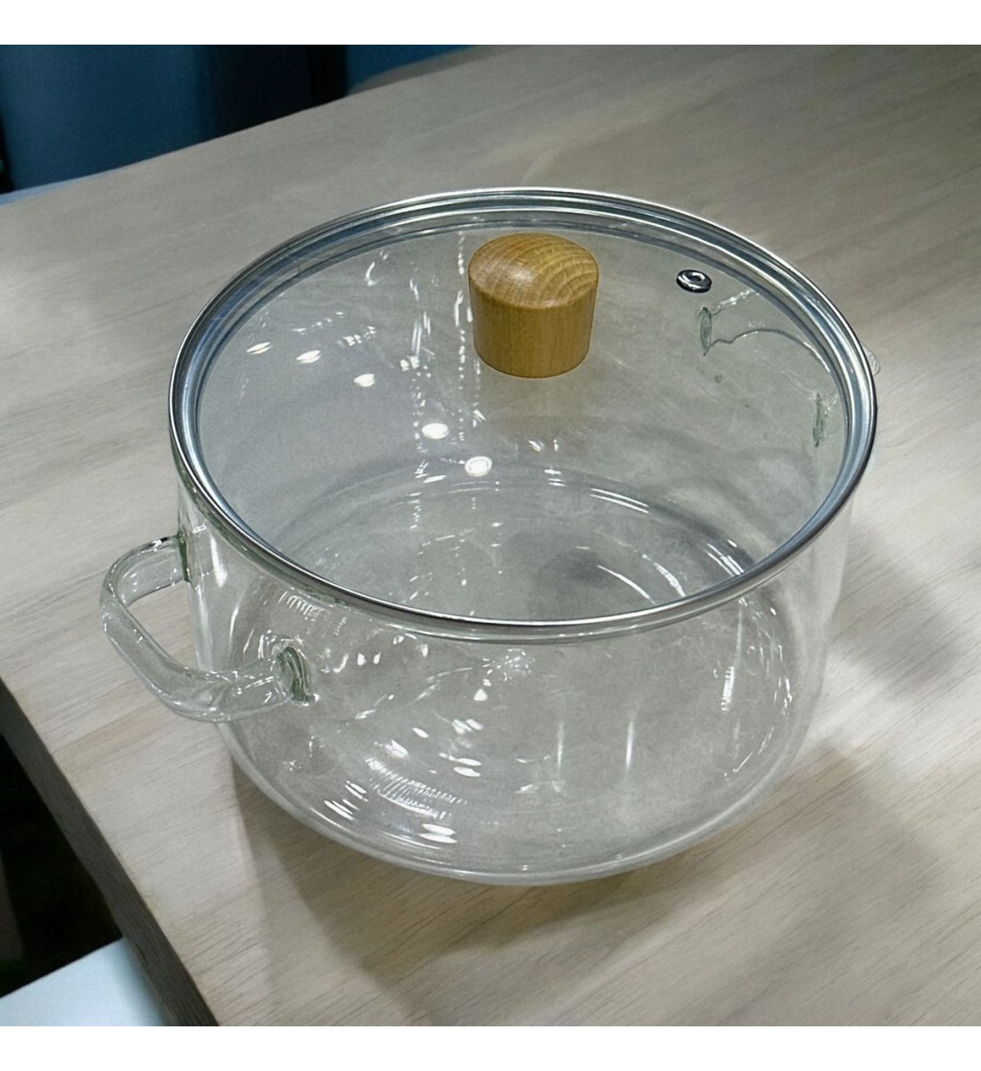 3.2L Glass Saucepan with Lid and Handle
