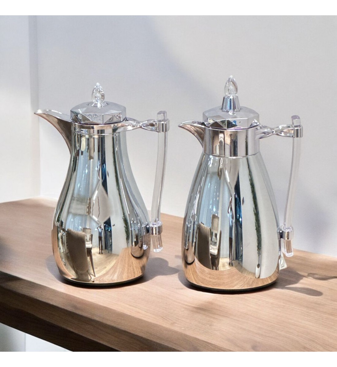 طقم ترامس يتصميم عصري الدانة كروم فضي ممسك اكرلك طقم ترامس يتصميم عصري الدانة كروم فضي ممسك اكرلك