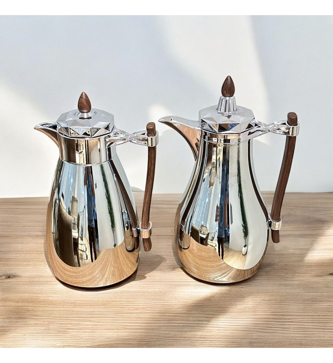 طقم ترامس يتصميم عصري الدانة كروم فضي ممسك خشب طقم ترامس يتصميم عصري الدانة كروم فضي ممسك خشب