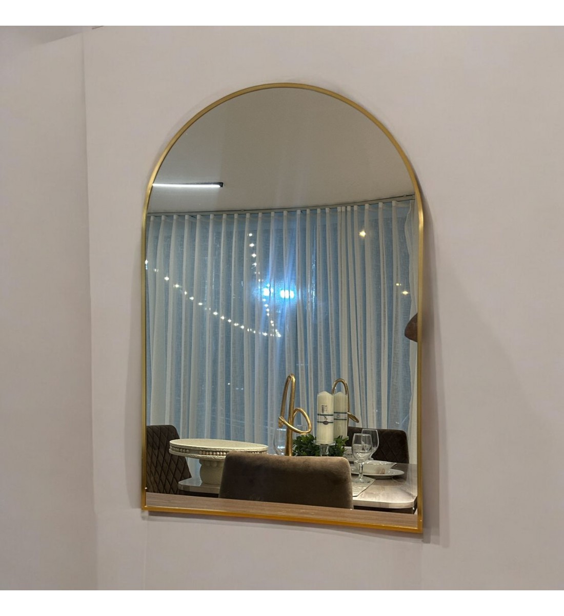 مراية جدارية بايطار ذهبي مميز90×60سم 