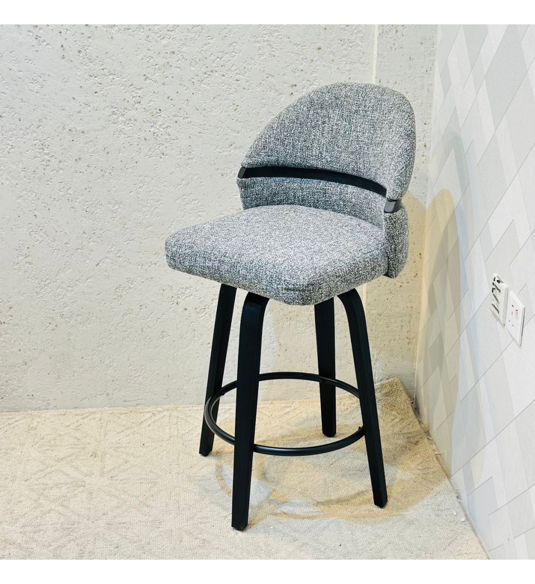 كرسي بار أرخميدس قماش بوكلية خشب البلوط 96×46×46سم 