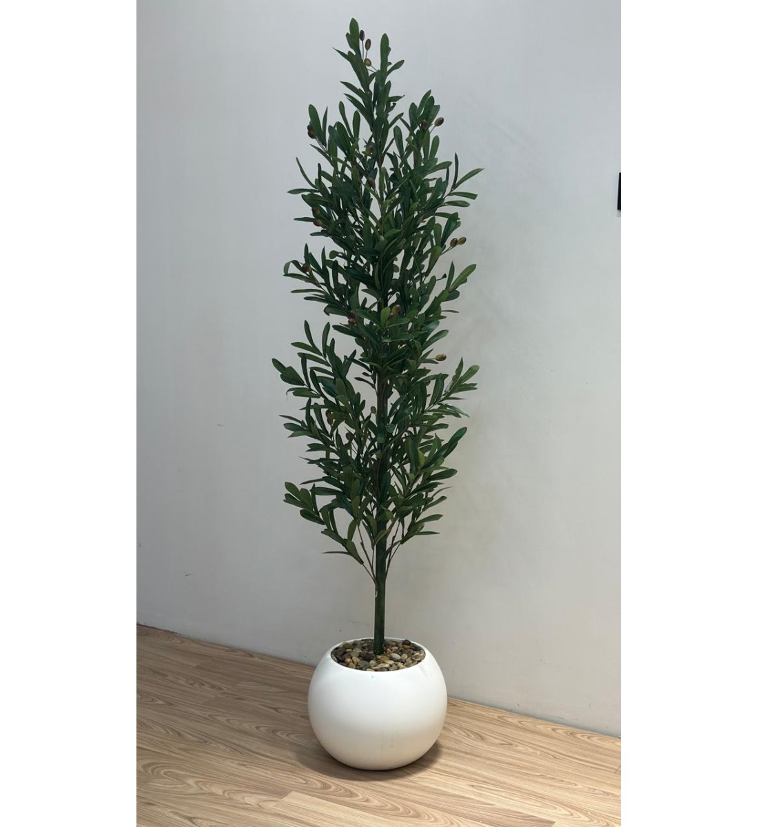 شجرة زيتون صناعيه مركن ابيض 175سم شجرة زيتون صناعيه مركن ابيض 175سم