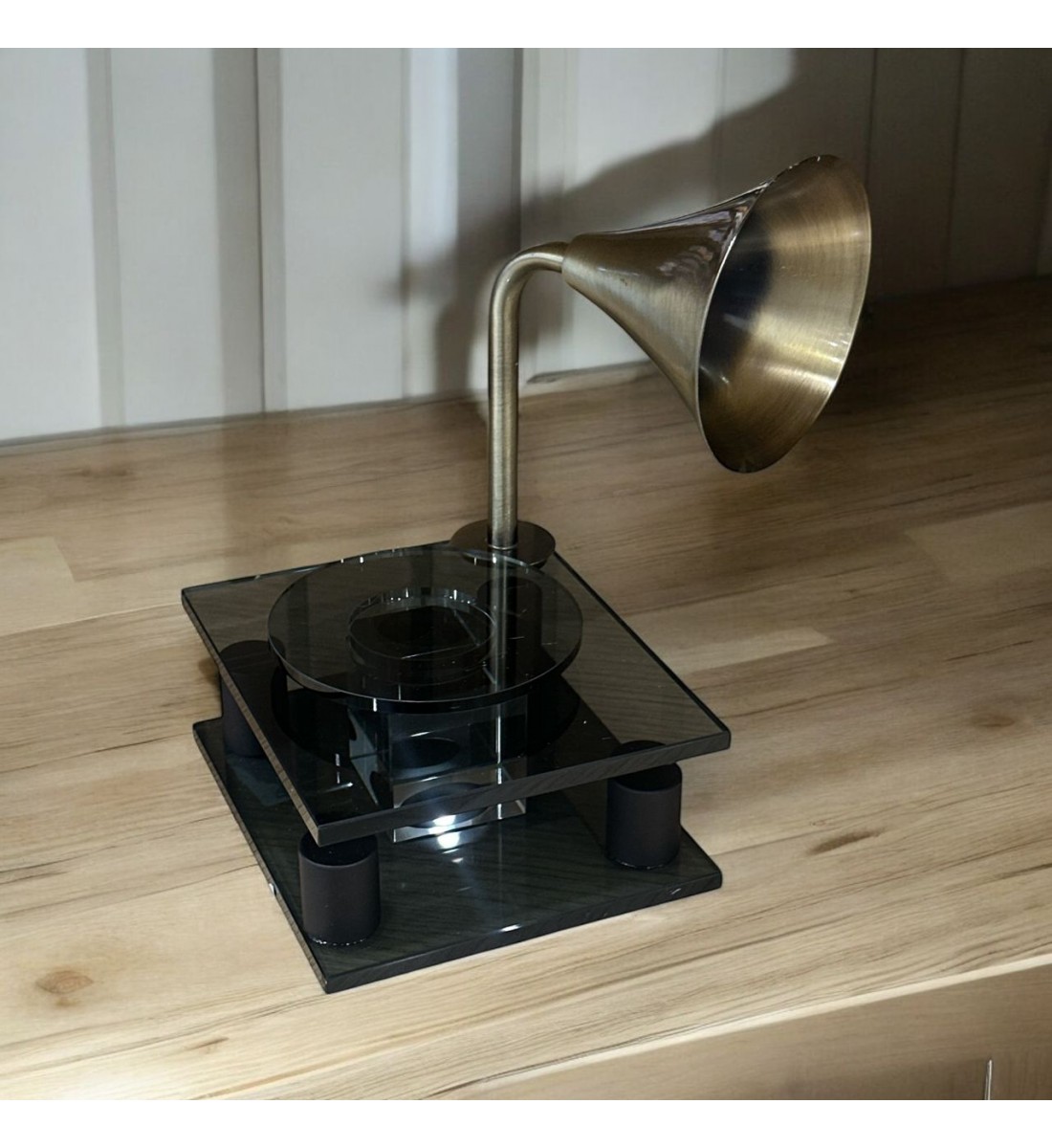 ديكور صندوق موسيقي كريستال اسود 24×14×16سم ديكور صندوق موسيقي كريستال اسود 24×14×16سم