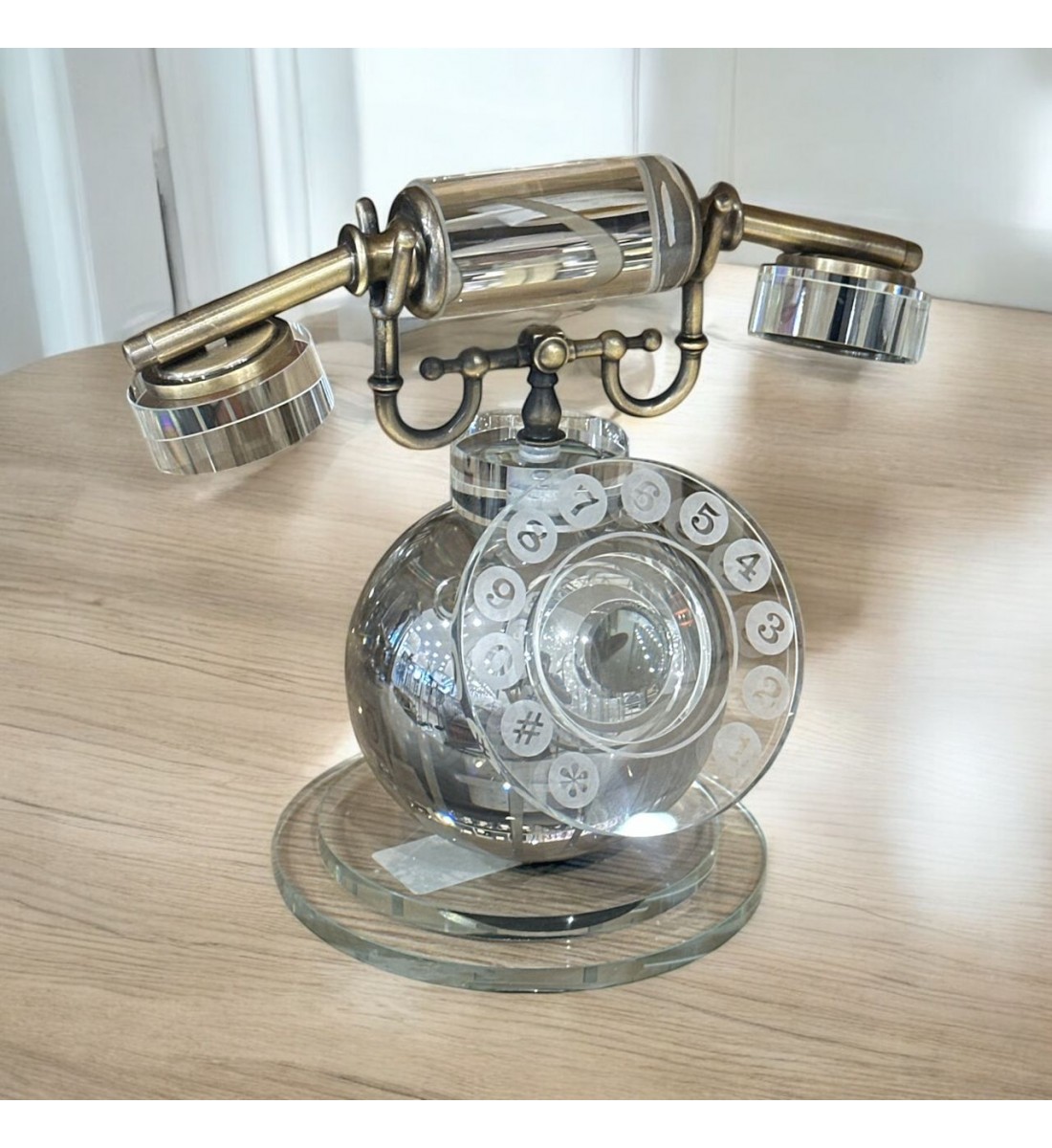 هاتف كريستال فاخر 23×15×5سم هاتف كريستال فاخر 23×15×5سم