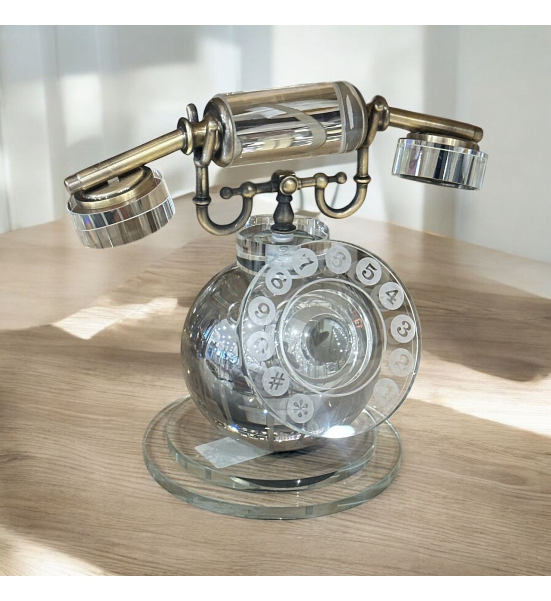 هاتف كريستال فاخر 23×15×5سم هاتف كريستال فاخر 23×15×5سم