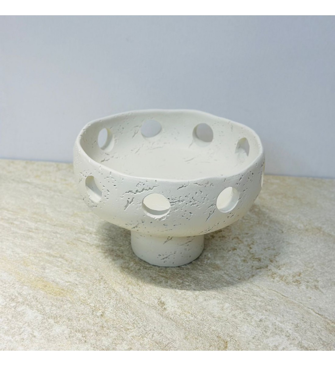 صحن تقديم ضيافة فاخر من شبيه الرخام – ابيض 19×19×13سم صحن تقديم ضيافة فاخر من شبيه الرخام – ابيض 19×19×13سم